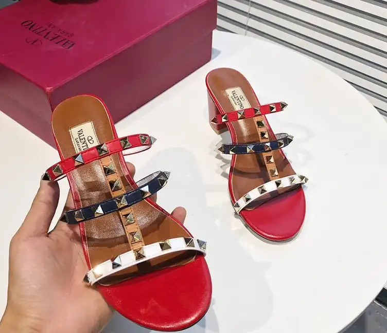 hype Valentino High Heels