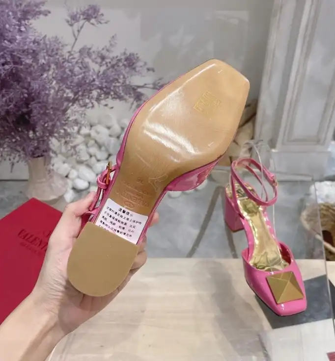 hype Valentino High Heels