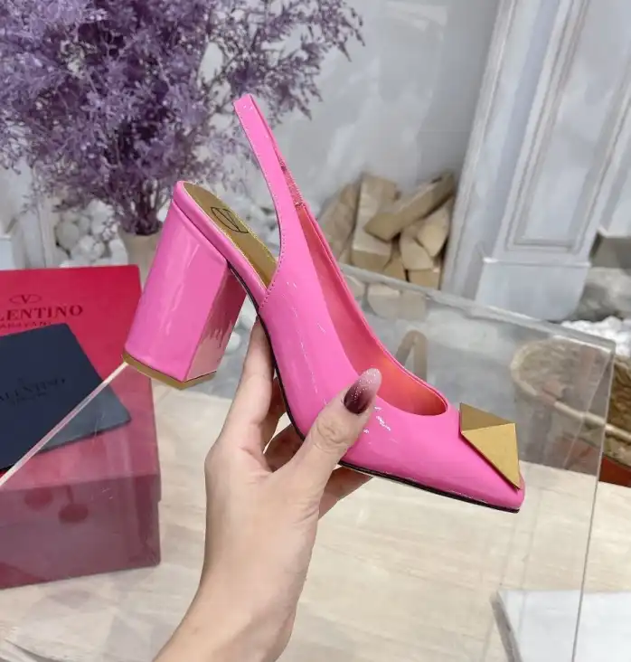 hype Valentino High Heels