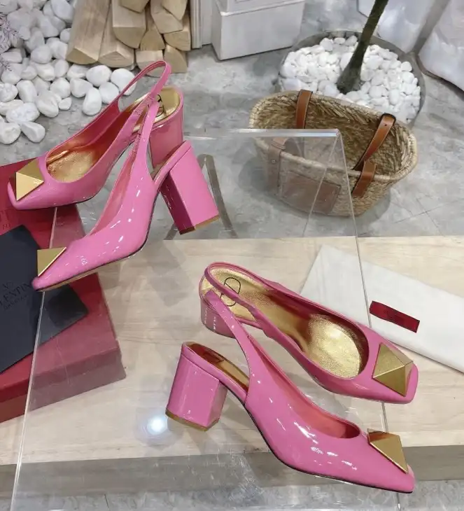 hype Valentino High Heels