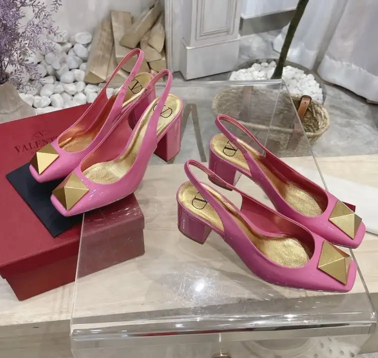 hype Valentino High Heels