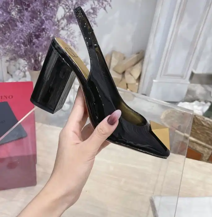 hype Valentino High Heels