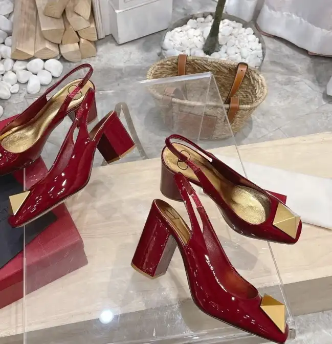 hype Valentino High Heels