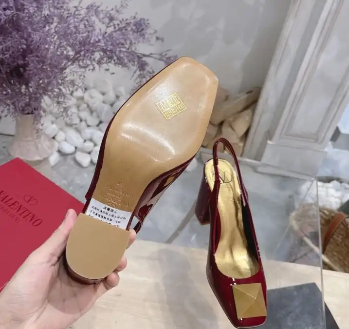 hype Valentino High Heels