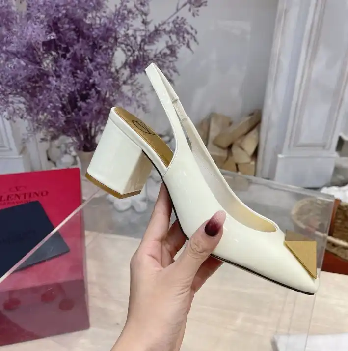 hype Valentino High Heels