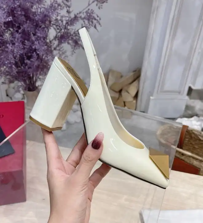 hype Valentino High Heels