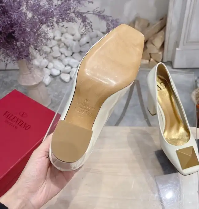 hype Valentino High Heels