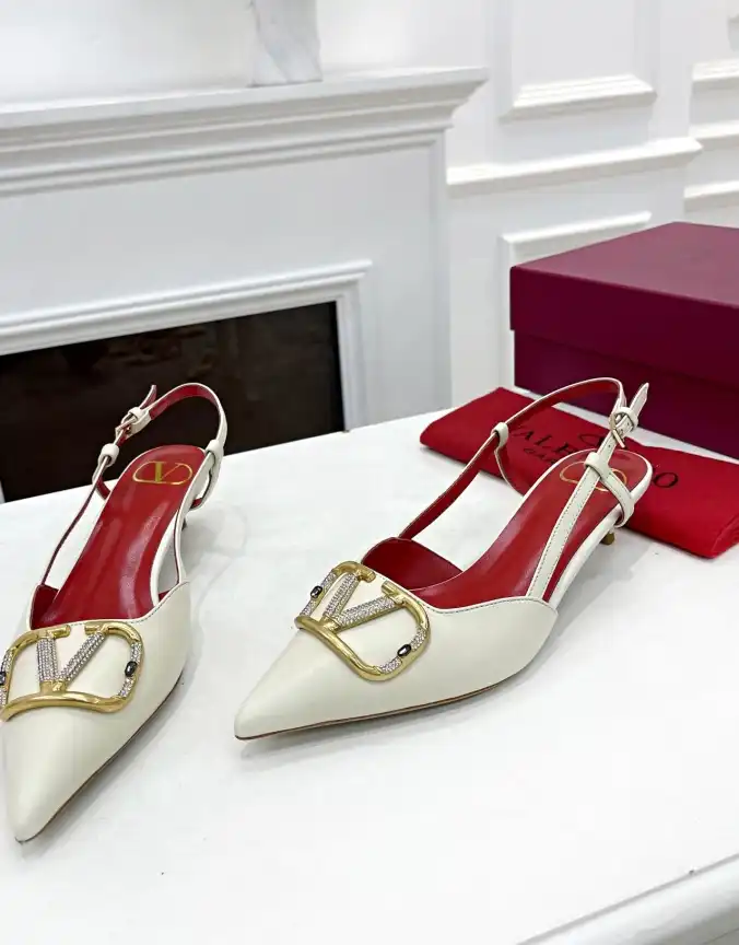 hype Valentino High Heels