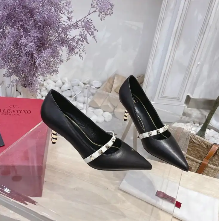 hype Valentino High Heels