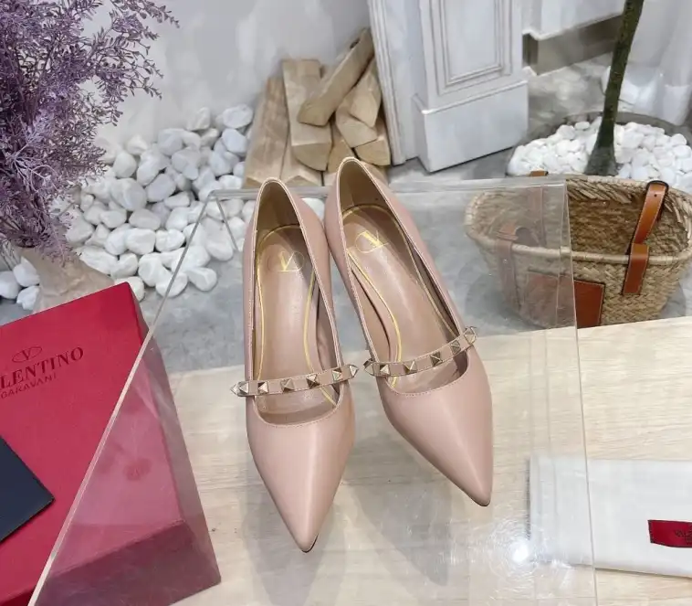 hype Valentino High Heels