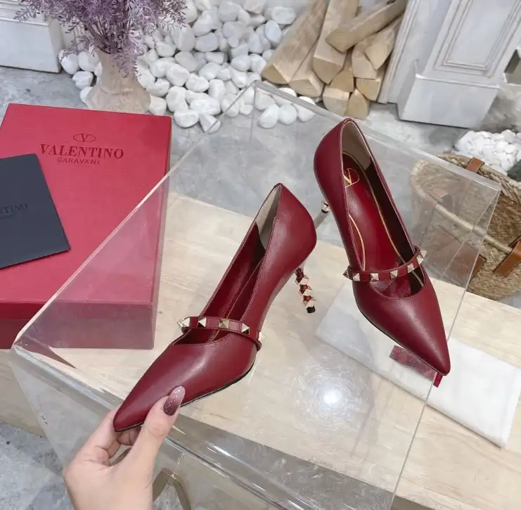 hype Valentino High Heels