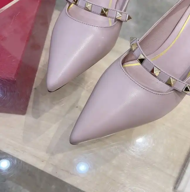 hype Valentino High Heels