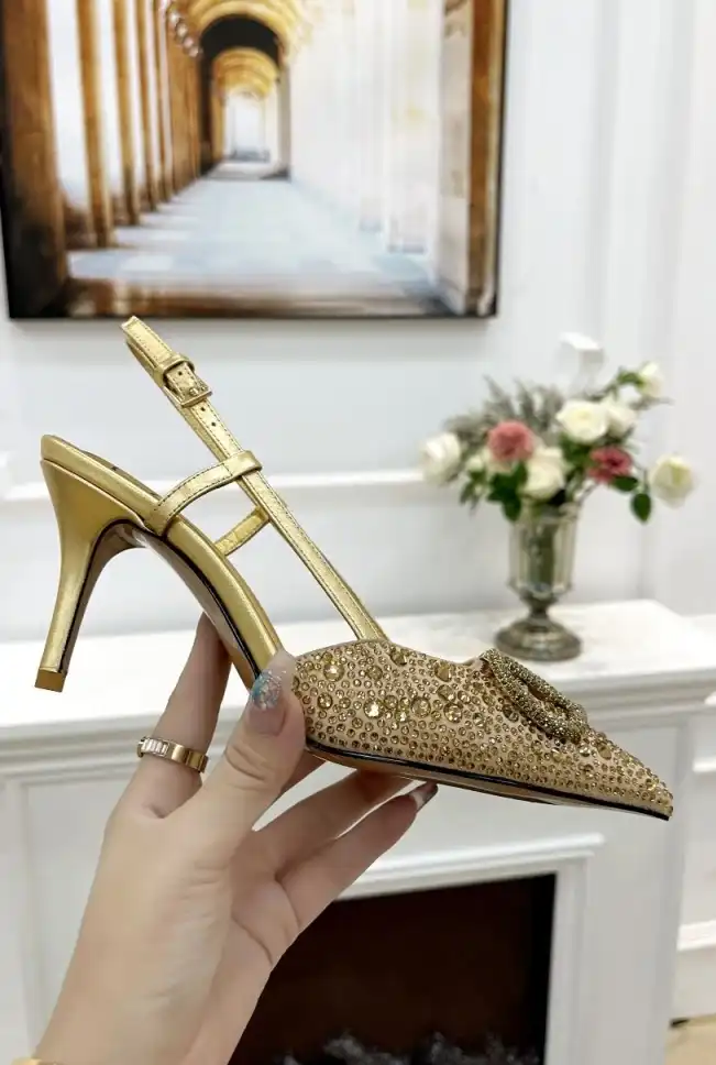 hype Valentino High Heels