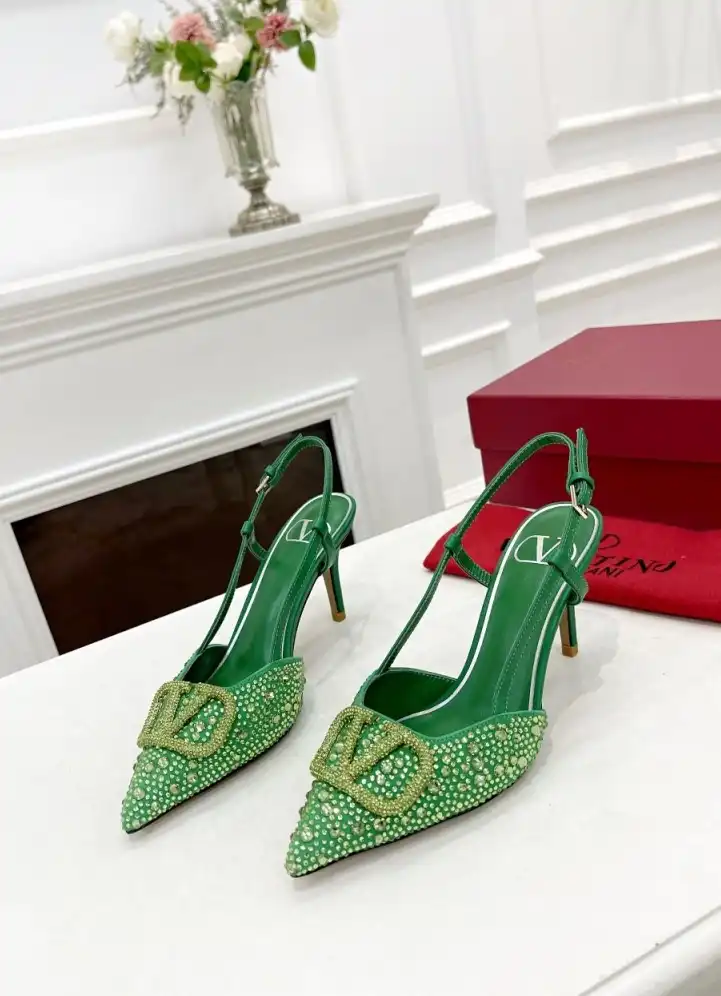 hype Valentino High Heels