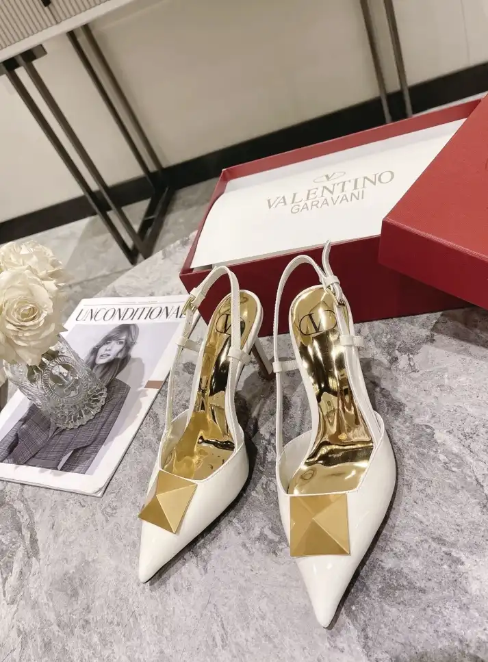 hype Valentino High Heels