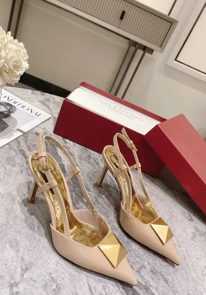 hype Valentino High Heels