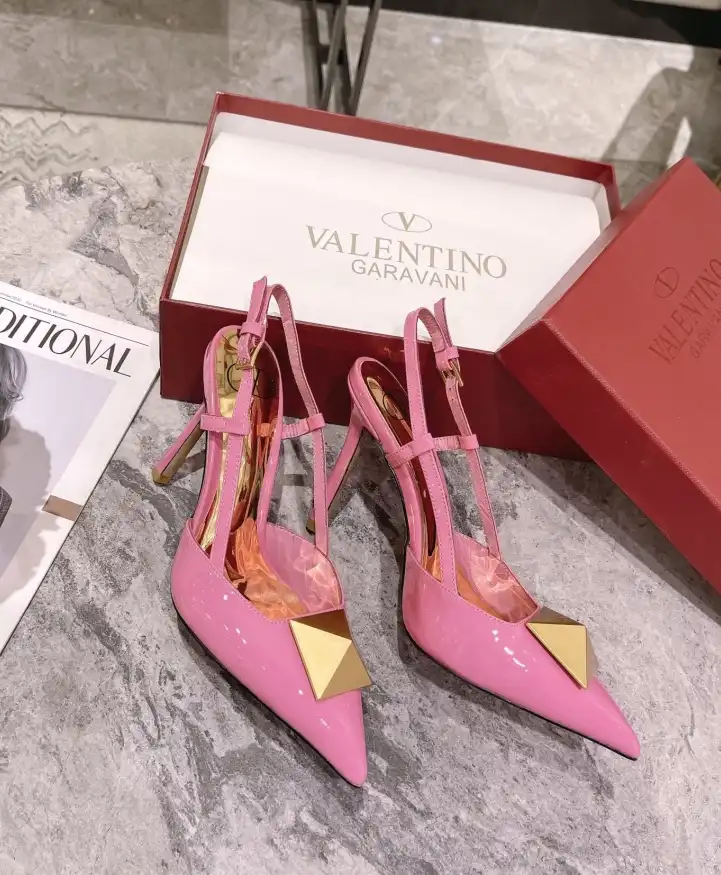 hype Valentino Sandals