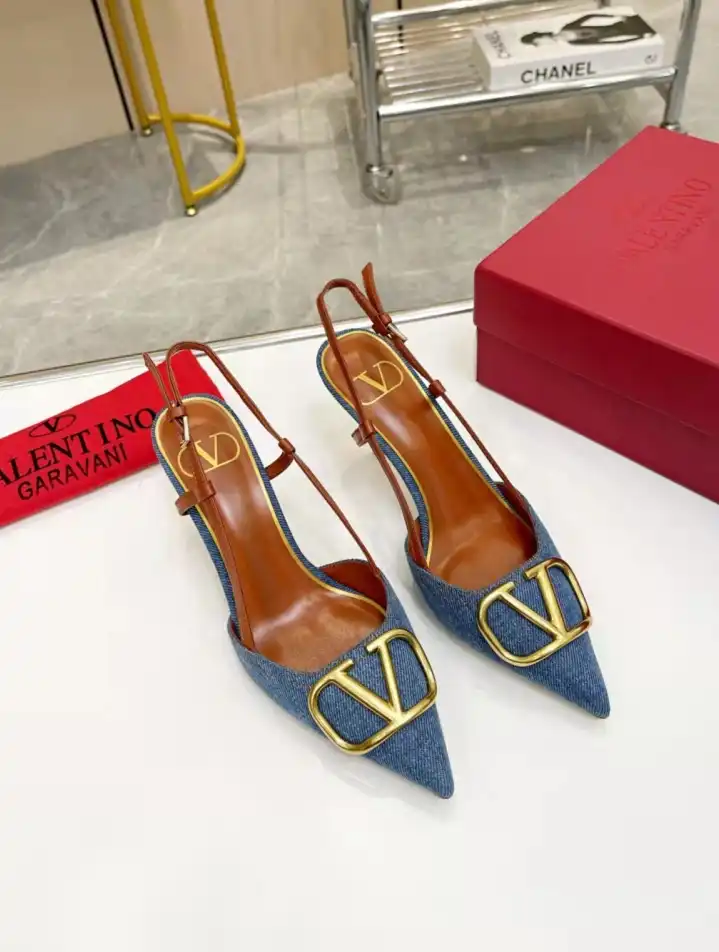 hype Valentino High Heels