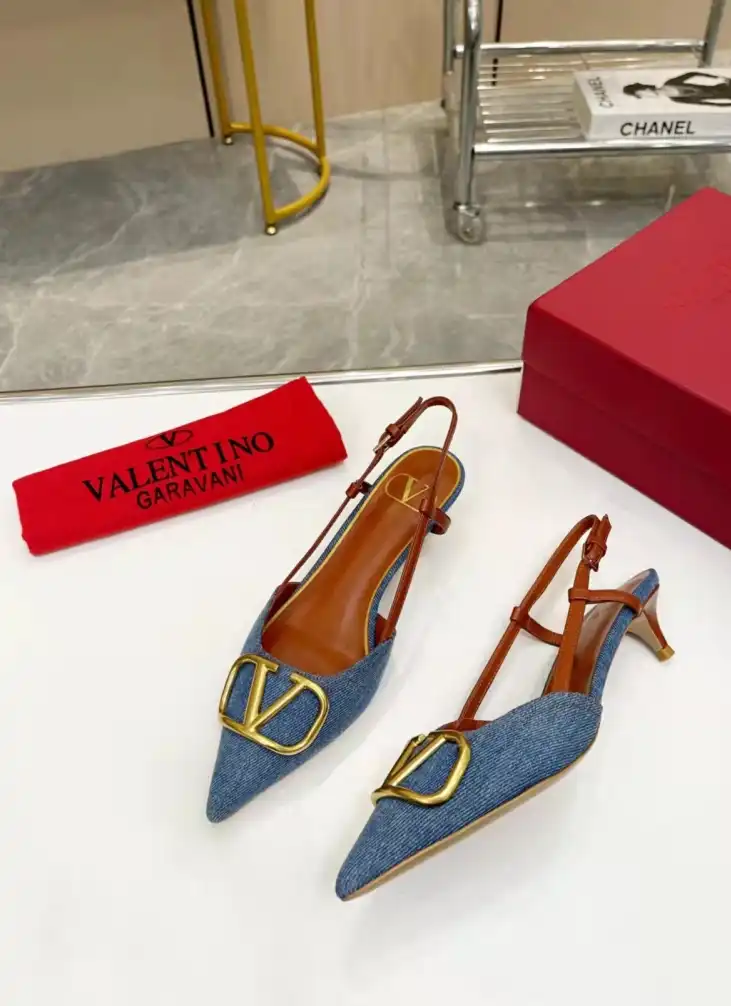 hype Valentino High Heels