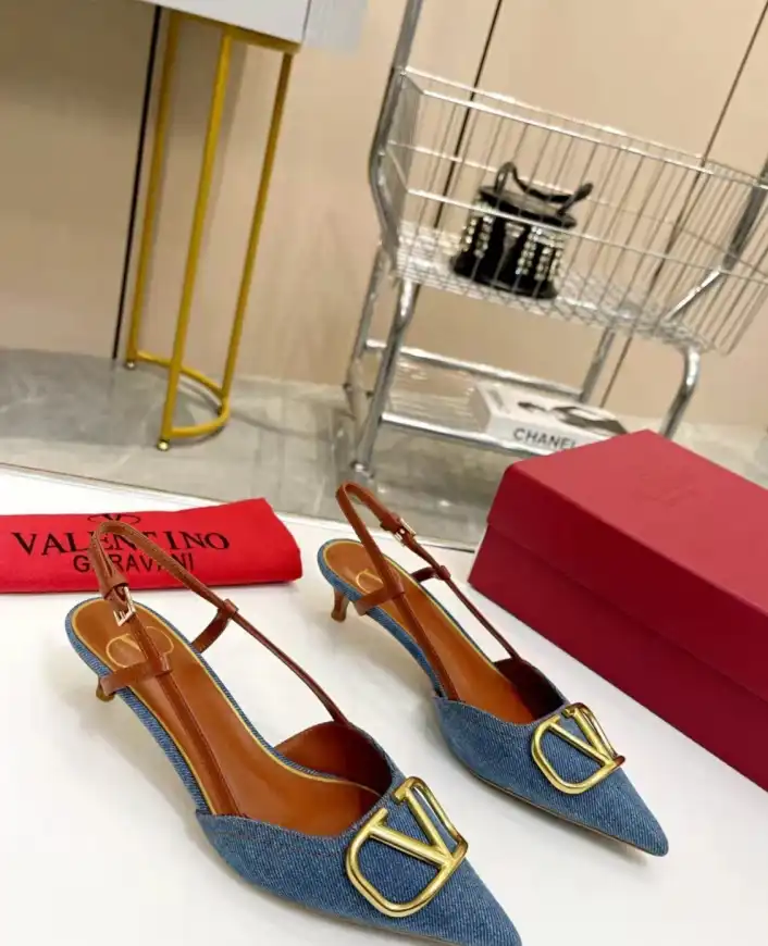 hype Valentino High Heels