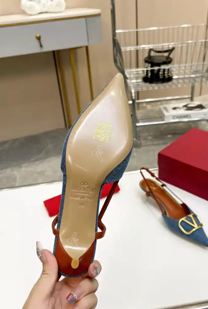 hype Valentino High Heels