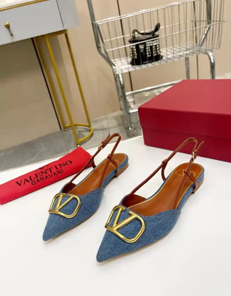 hype Valentino High Heels