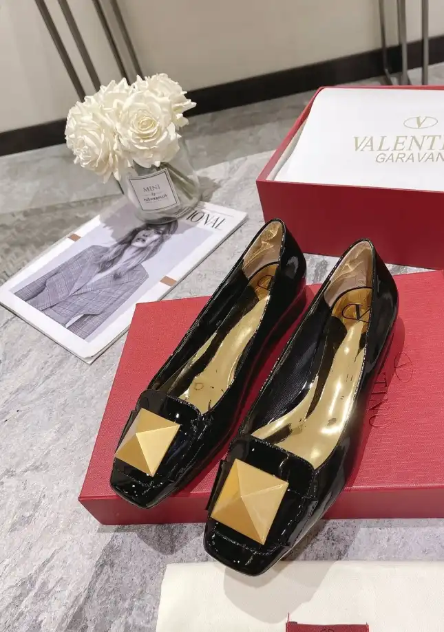 hype Valentino High Heels