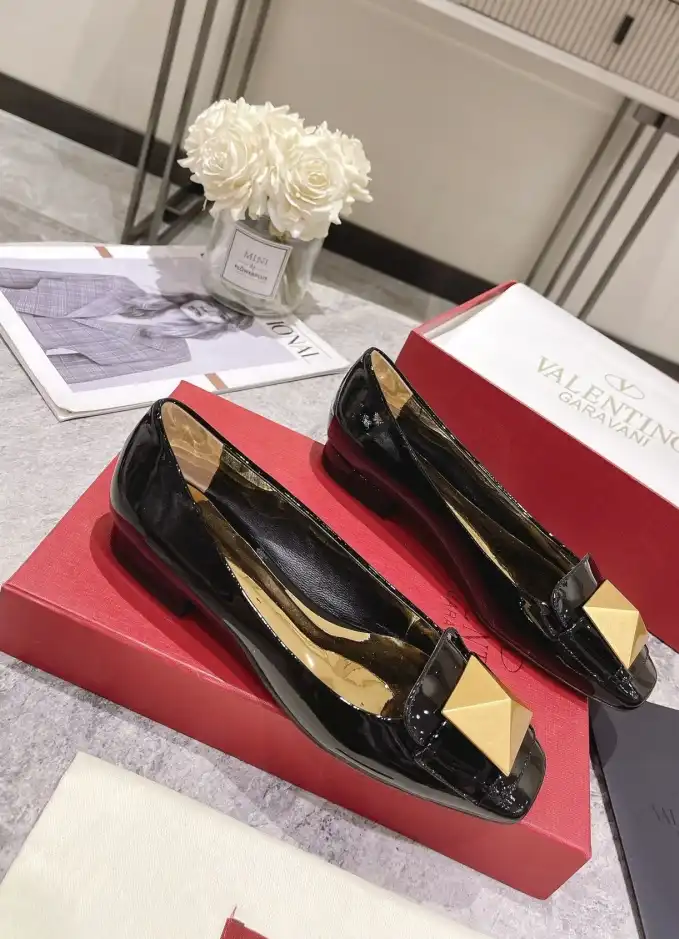 hype Valentino High Heels