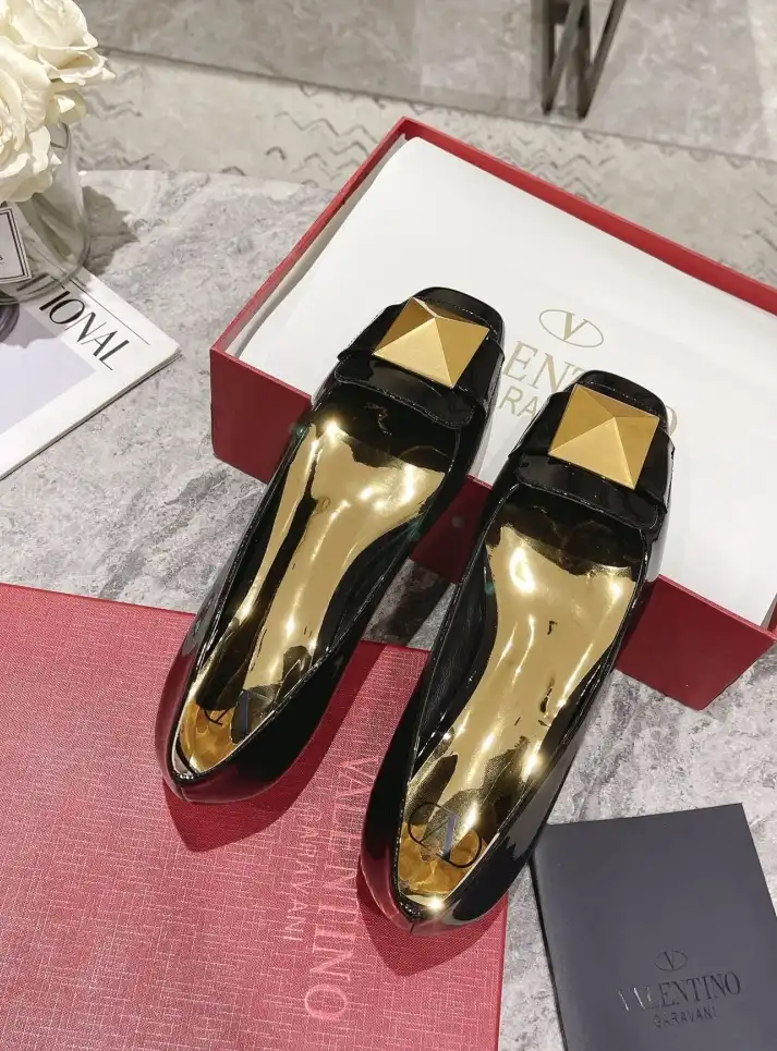 hype Valentino High Heels