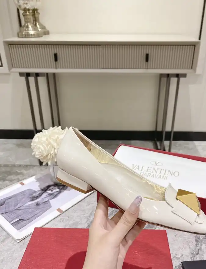 hype Valentino High Heels