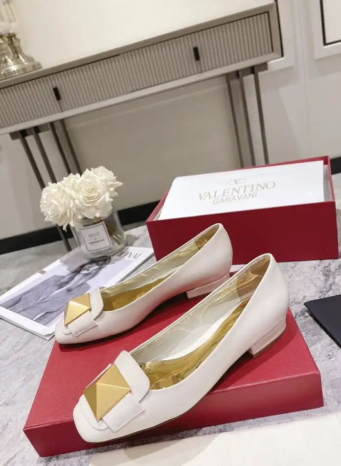 hype Valentino High Heels