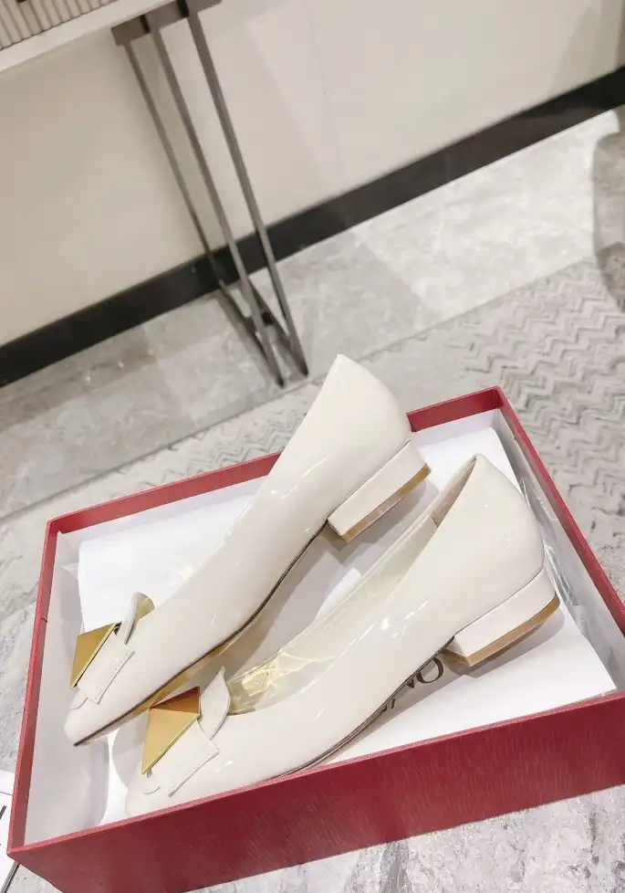 hype Valentino High Heels