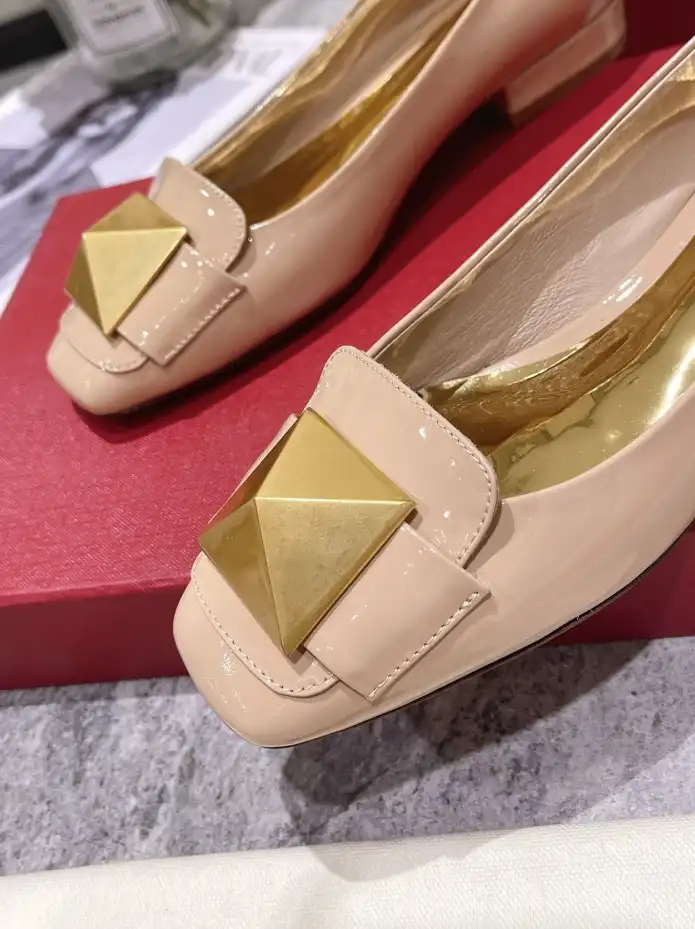 hype Valentino High Heels