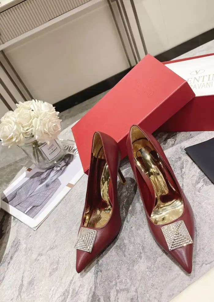 hype Valentino High Heels