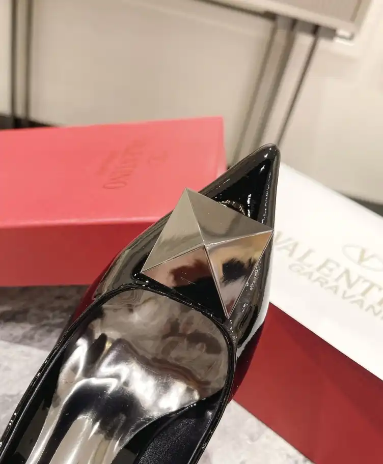 hype Valentino High Heels