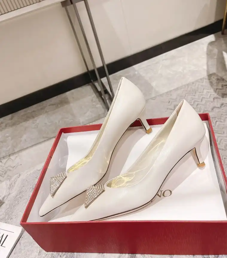 hype Valentino High Heels