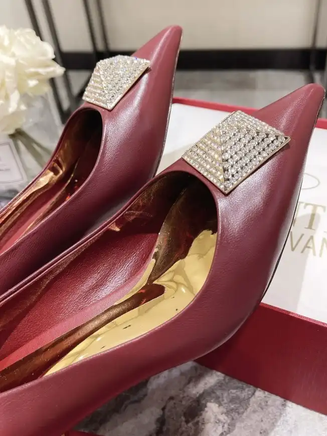 hype Valentino High Heels