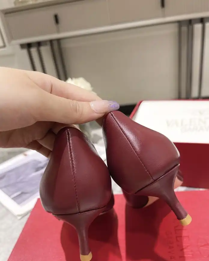 hype Valentino High Heels