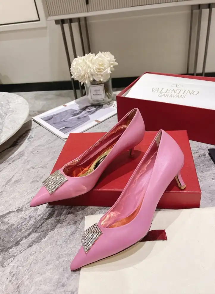 hype Valentino High Heels