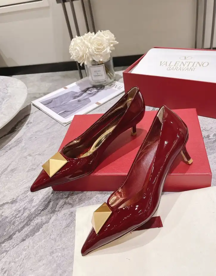 hype Valentino High Heels