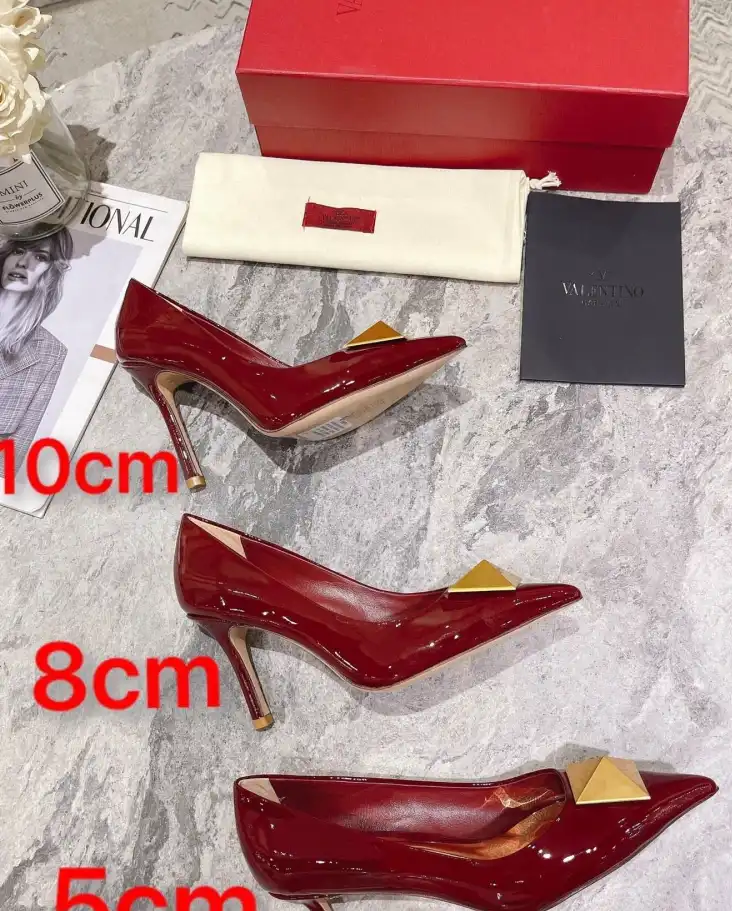 hype Valentino High Heels