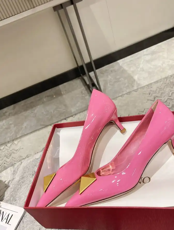 hype Valentino High Heels