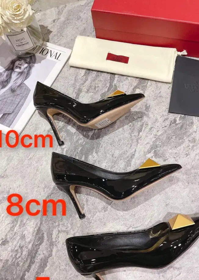 hype Valentino High Heels