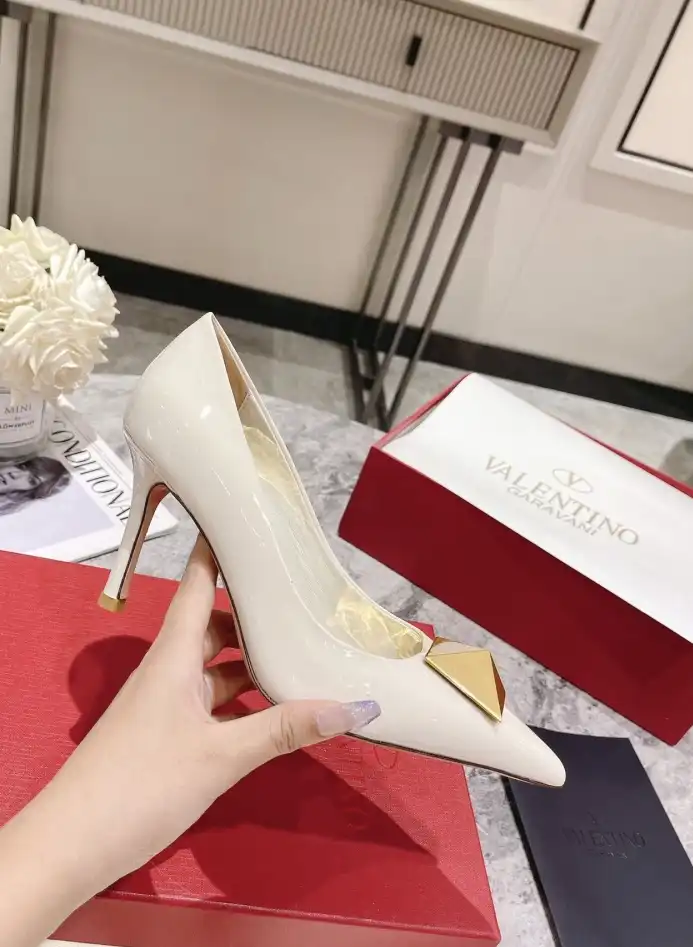 hype Valentino High Heels