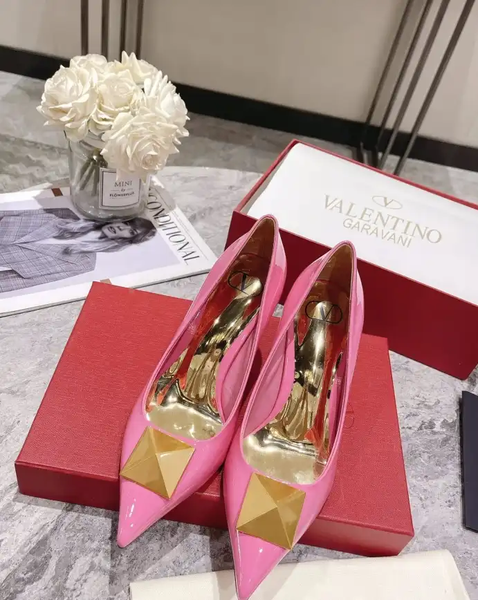 hype Valentino High Heels