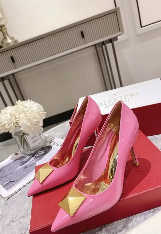 hype Valentino High Heels