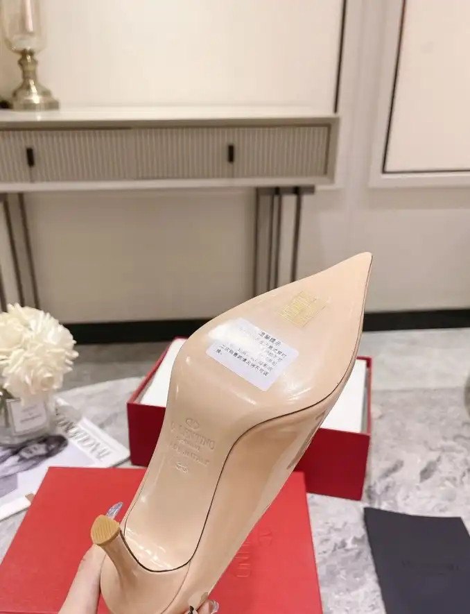 hype Valentino High Heels