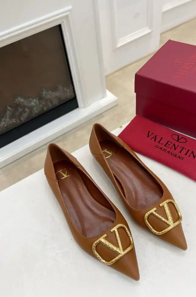 hype Valentino High Heels