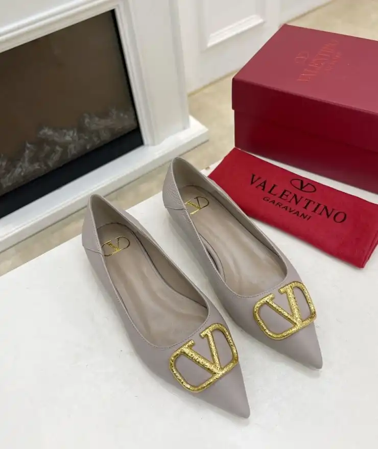 hype Valentino High Heels