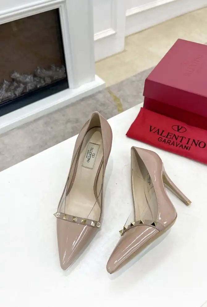 hype Valentino High Heels